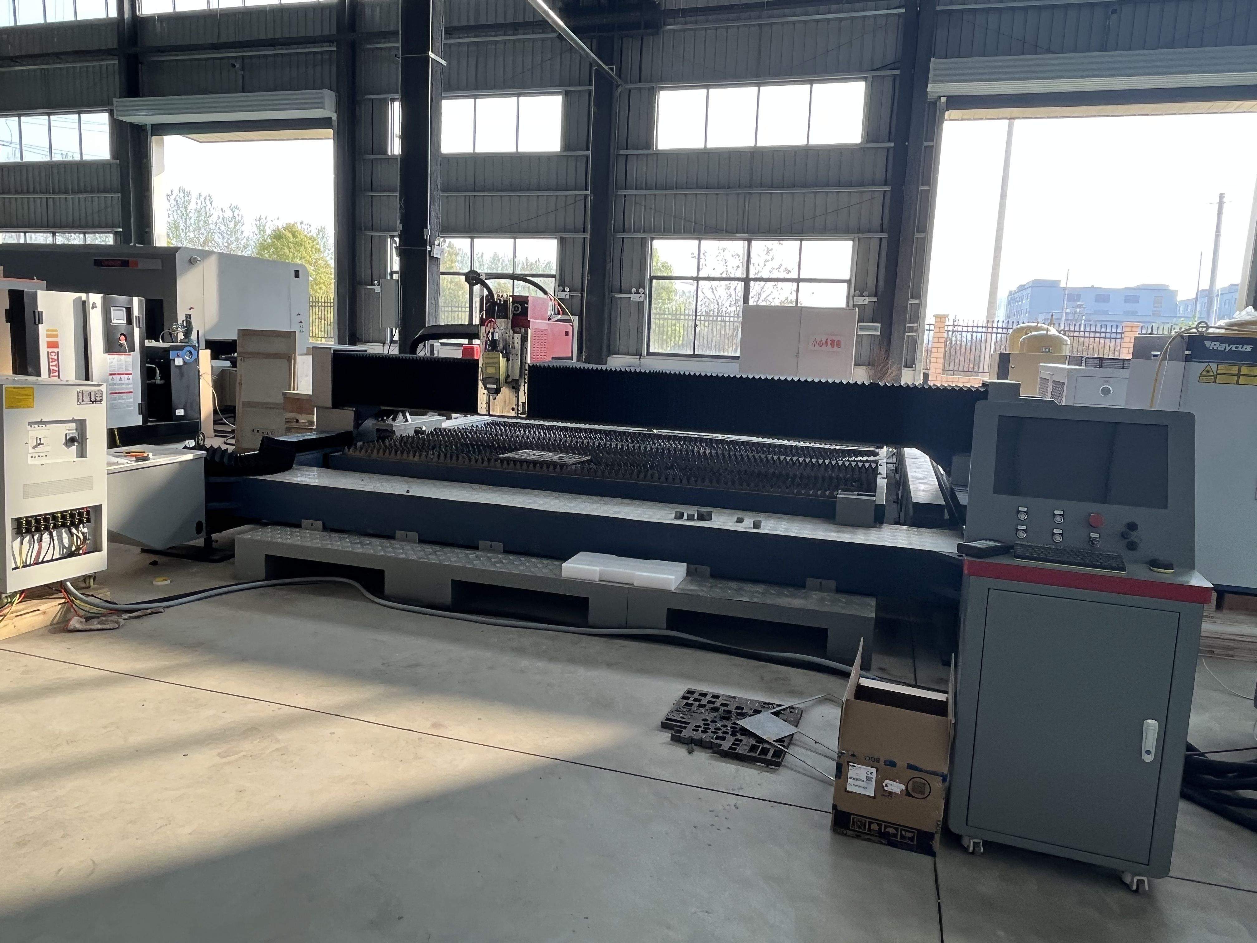 3015 Fiber Laser Metal Cutting - Industrial Laser Manufacturers ulasan dan harga